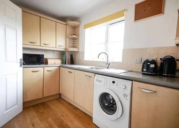 Apartment Snowberry Close - Contractors Long By Shortstayuk