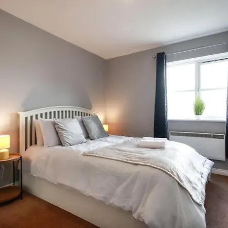 Apartmán Snowberry Close - Contractors Long By Shortstayuk *