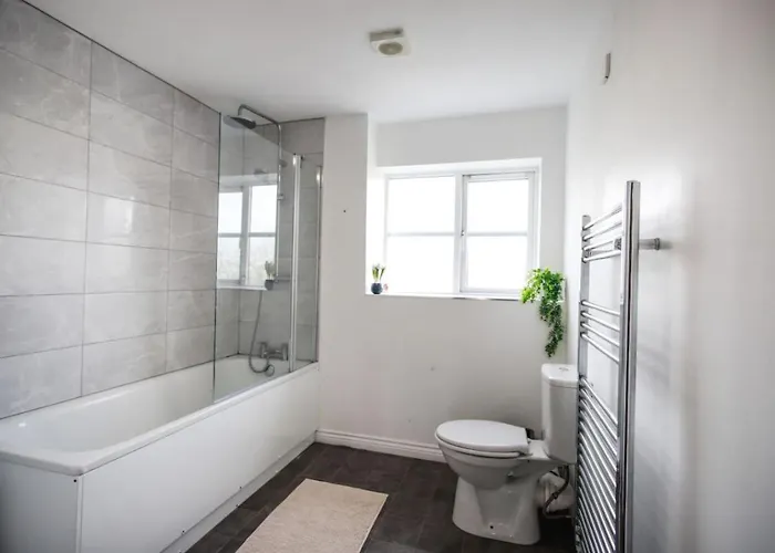 Snowberry Close - Contractors Long By Shortstayuk Apartment